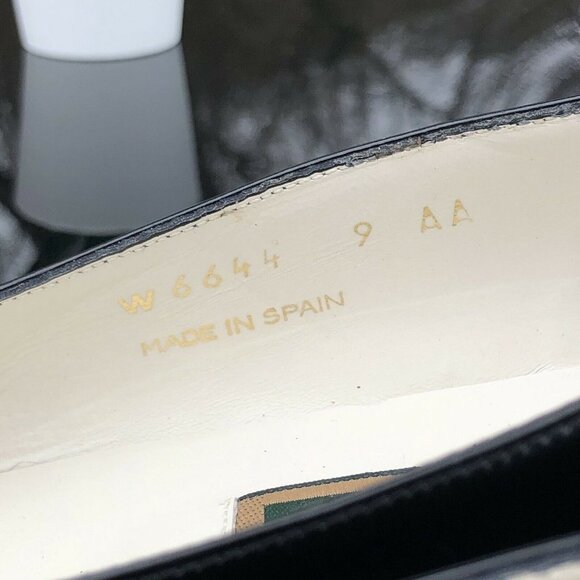 Cole Haan Made Spain Black Patented Leather Slip On Heels Pumps WOMENS Size 9 AA - Picture 3 of 11